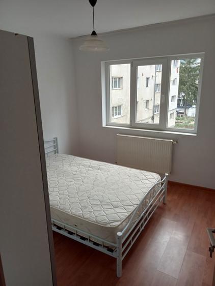 Apartament de inchiriat 2camere zona Stefan cel Mare - 3