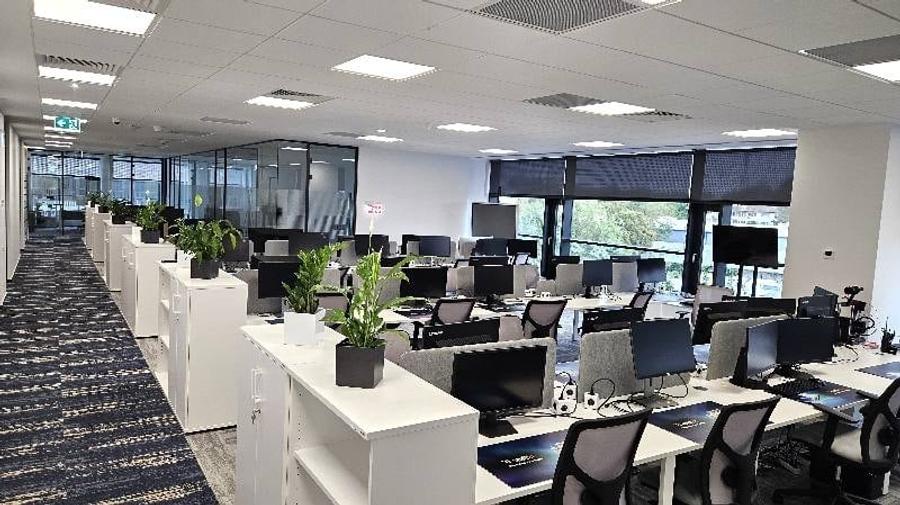 J8 Office Park cladirea A
, Presei Libere, 580 - 7398 mp  0% comision! - 3
