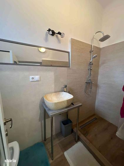 Casa singur in curte zona horea - 6