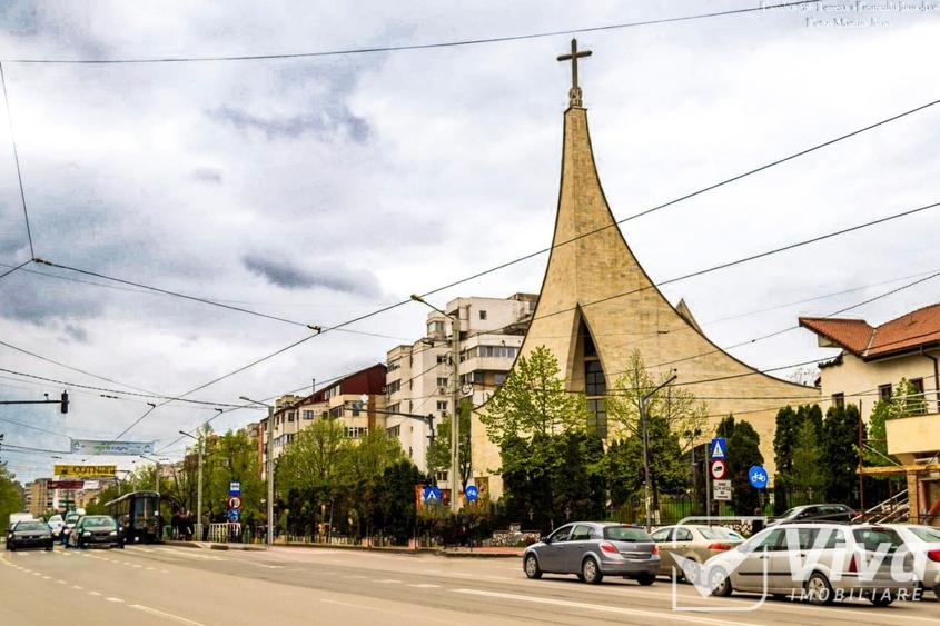 Renovat Complet! Biserica Catolică, Nicolina – 2 Camere, 56Mp, bloc 1986 - 1