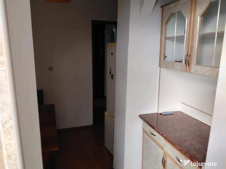 Inchiriez apartament 2 camere str. Calomfirescu col? cu strada Kiseleff - 1