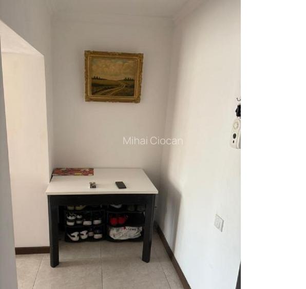 Garsoniera, 27mp, decomandata, etaj 3, Inel 2