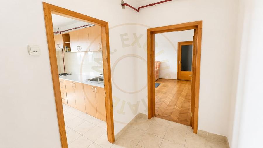 Apartament 2 camere Fratii Golesti, Etaj 3, 61 mp utili - 5