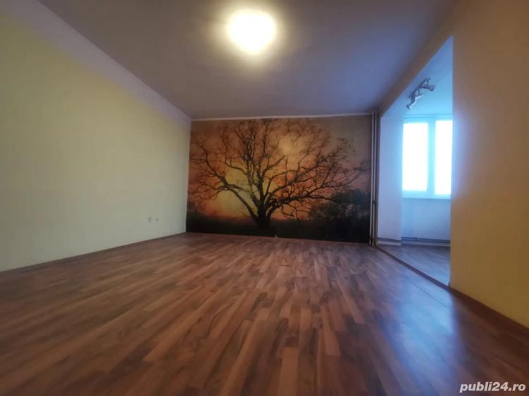 Vand apart. 3 camere conf 1 decomandat, etaj 6, Rogerius-sud - 2