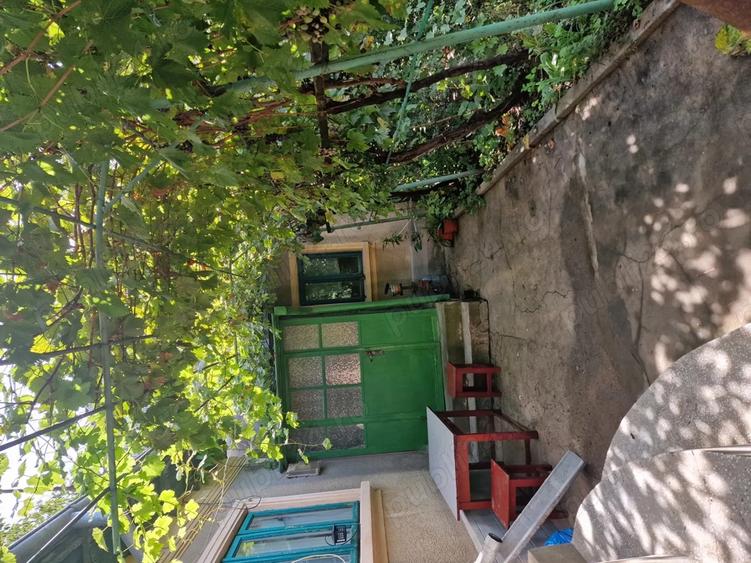 Casa de vanzare cu teren generos 910 mp Tulcea, zona Big 23 August - 3