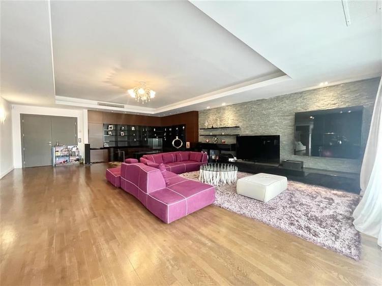 APARTAMENT 7 CAMERE//SOS. NORDULUI//VEDERE PARC - 10