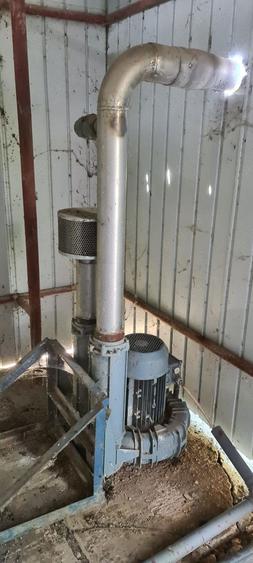 Vand hale frig (1200 mp)+teren intravilan 6400 mp (3000 curte betonata) in Carani (intre TM si AR ) - 5