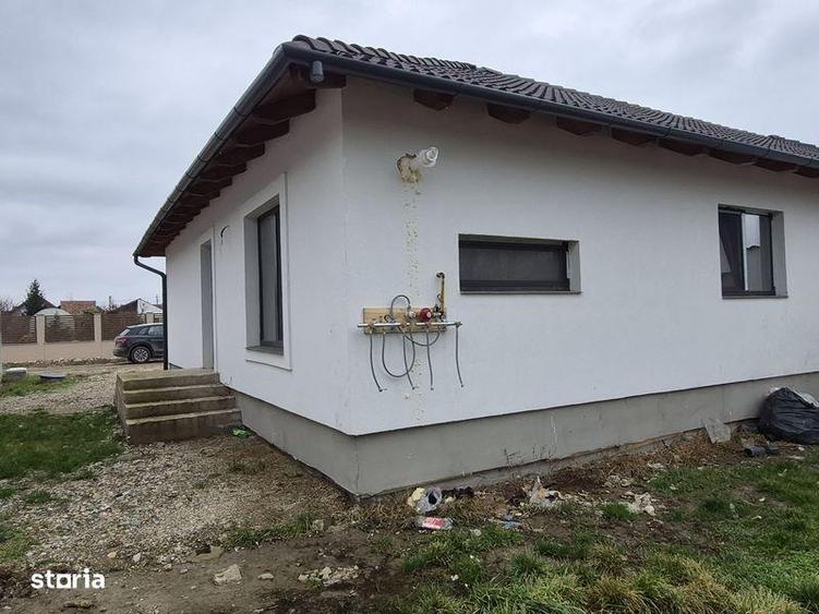 Vand casa noua in Osorhei - 3