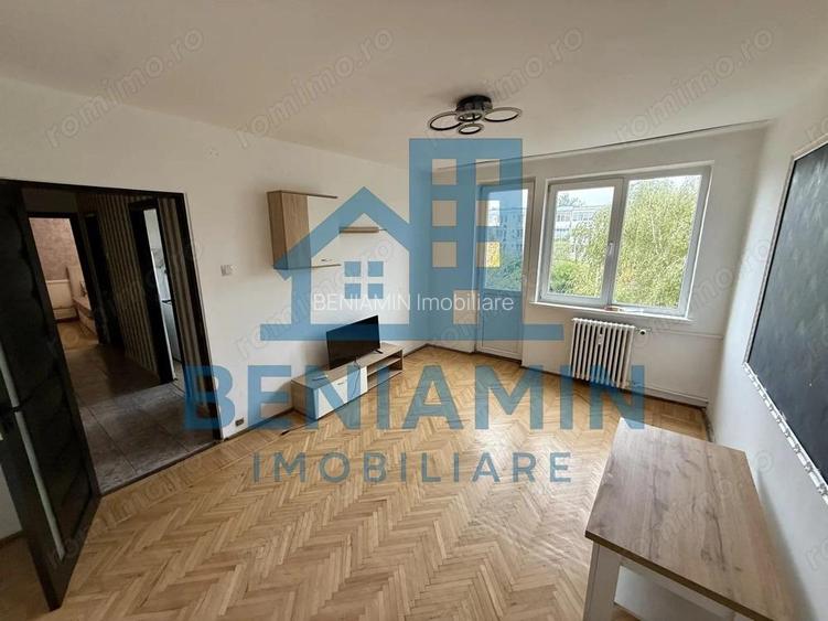 2 Decomandate - etaj 3 - 48mp - Calea Bucuresti la Stomatologie