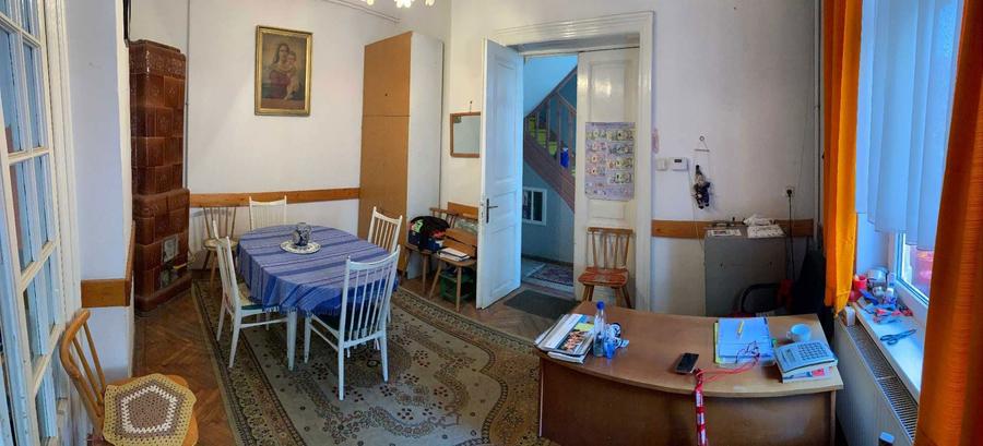 Casa 8 camere (180mp - D+P+E+M) la pret de apart 4 camere - Hala Traian - proprietar - 4