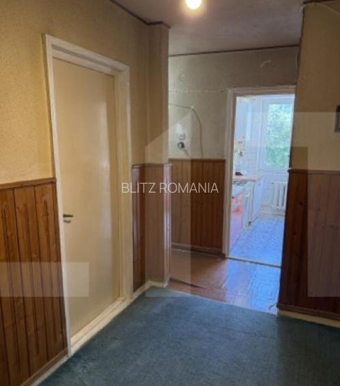 Apartament cu 2 camere, decomandat, 54 mp, Central Apartament cu 2 camere, decomandat, 54 mp, Central