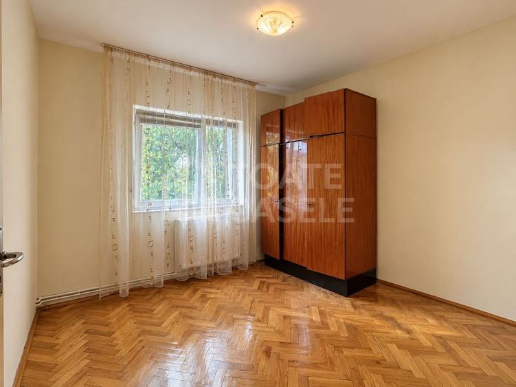 Apartament cu 3 camere decomandat, mobilat în Mănăștur