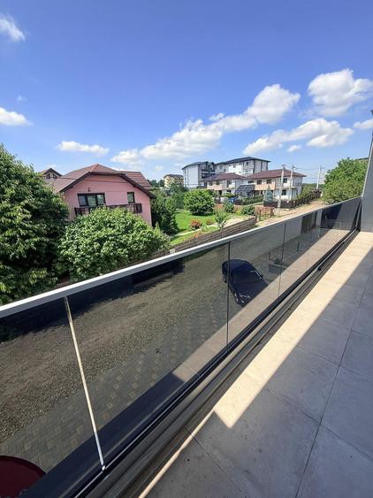 Apartament cu 4 camere în Valea Adâncă