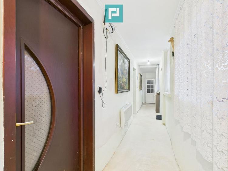 Casă complet renovată în Orțișoara. - 17