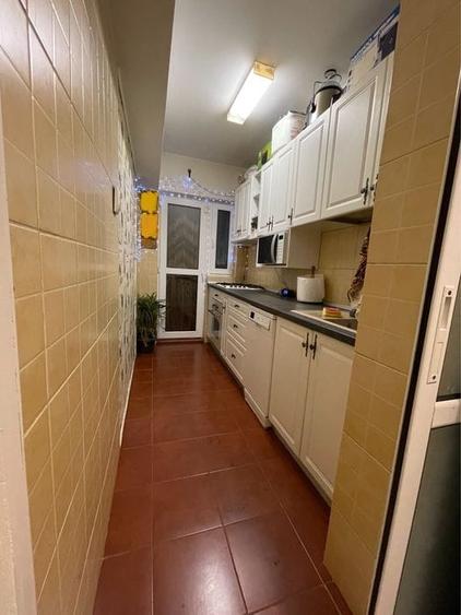 Apartament cu 3 camere, etajul 1, zona Canta - 7