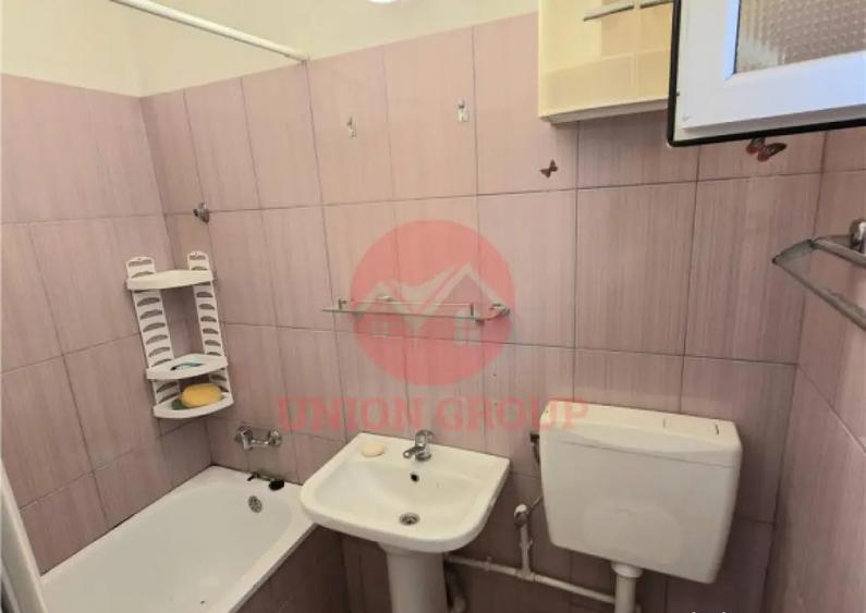 Casa 3 Camere Si Garsoniera in Vila, Zona Centrala - 12