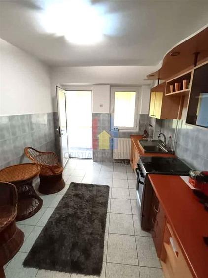 3 cam confort 1 Decomandat 83mp parter cu balcon 14 m, Semimobilat, Garii - 7