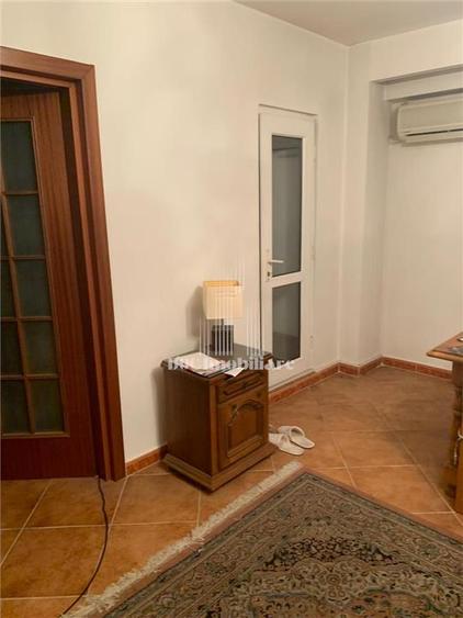 Vanzare 3 camere | Camera de comert-Unirii | 10 minute metrou | Comision 0% - 30