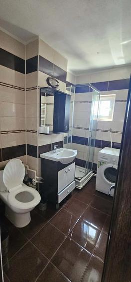 Inchiriez apartament 2 camere - 3