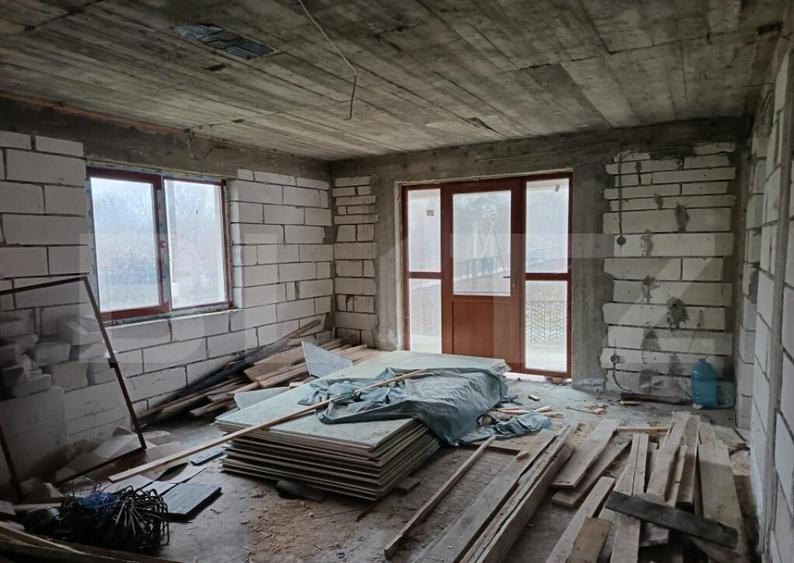 Casa 4 camere, nefinalizata interior, Gura Vitioarei-Faget. - 9