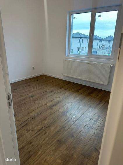 Vand casa individuala cu etaj Dragomire?ti Deal strada Crizantemelor - 8