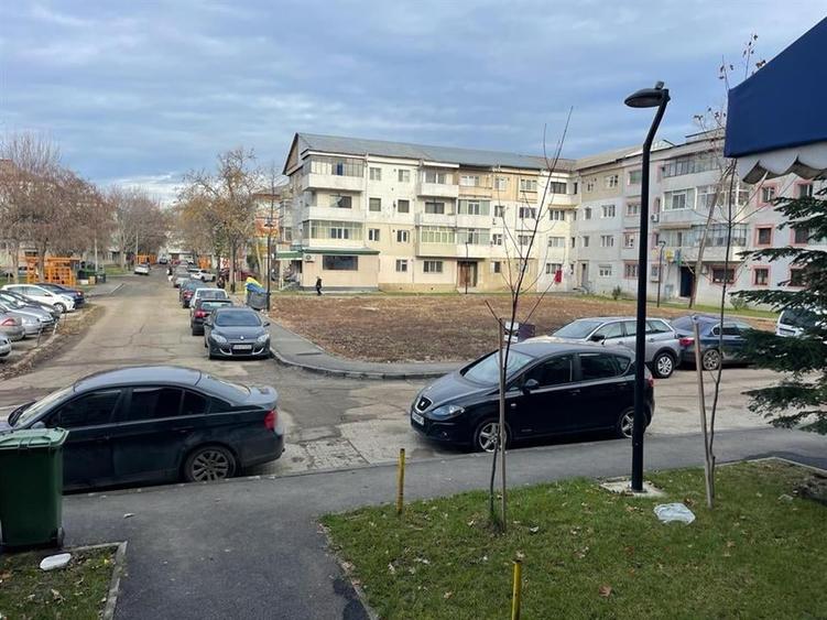 TEREN COLT LA DOUA STRAZI, ZONA CENTRALA! - 3