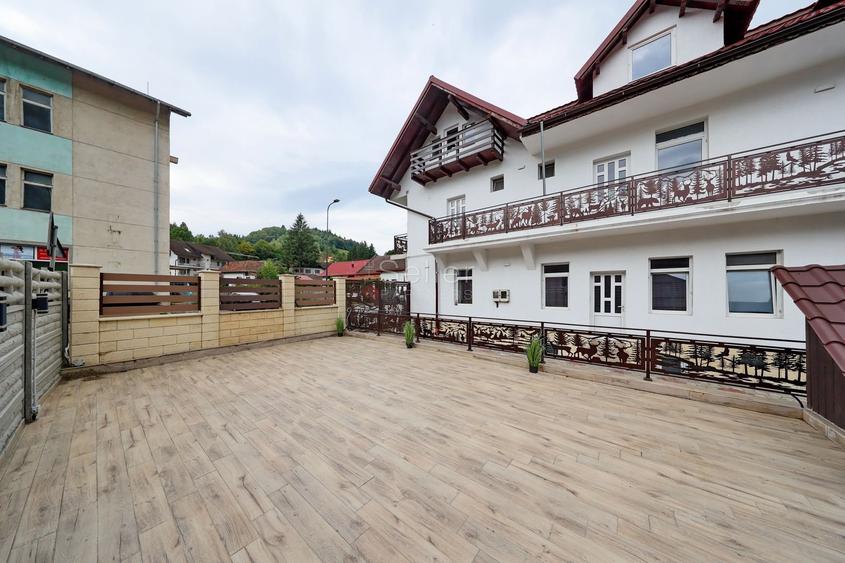 Proximitate imediata fata de Castelul Bran - 42