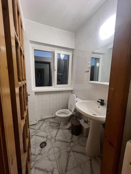 Inchiriez apartament 2camere decomandat - 4