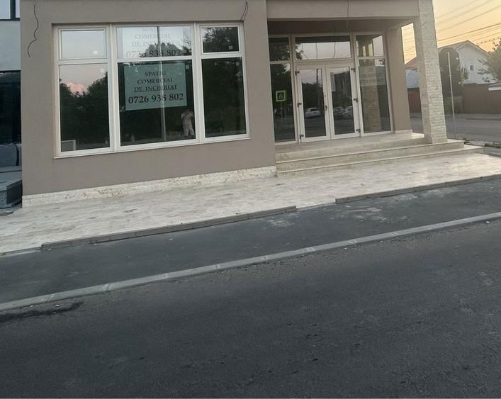 Spatiu De inchiriat situat pe Prelungirea Bucuresti - 3