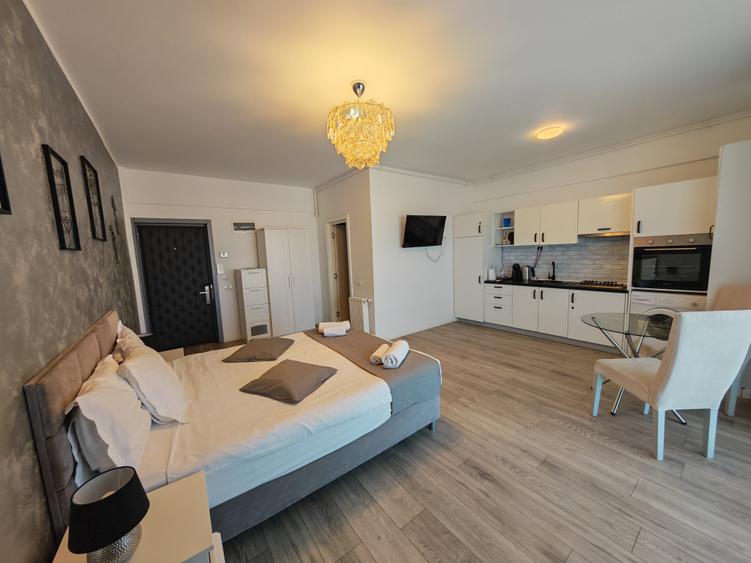 Garsoniera 100 m de plaja vedere la mare - 8