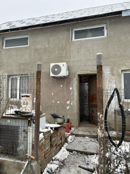 Casa de vanzare (margineni) - 1