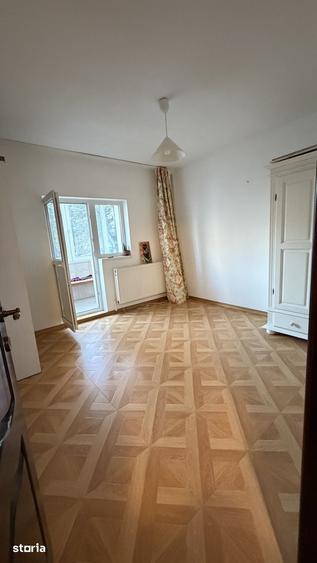 Apartament cu 3 camere decomandat, mobilat în Obcini