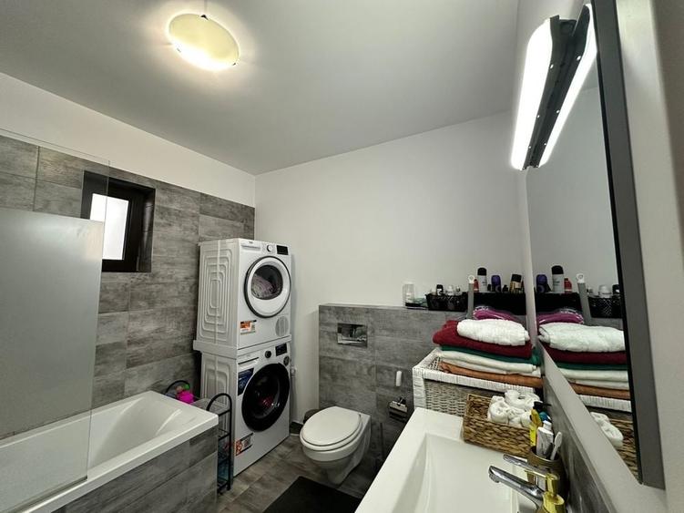 Apartament cu 2 camere în Unirii