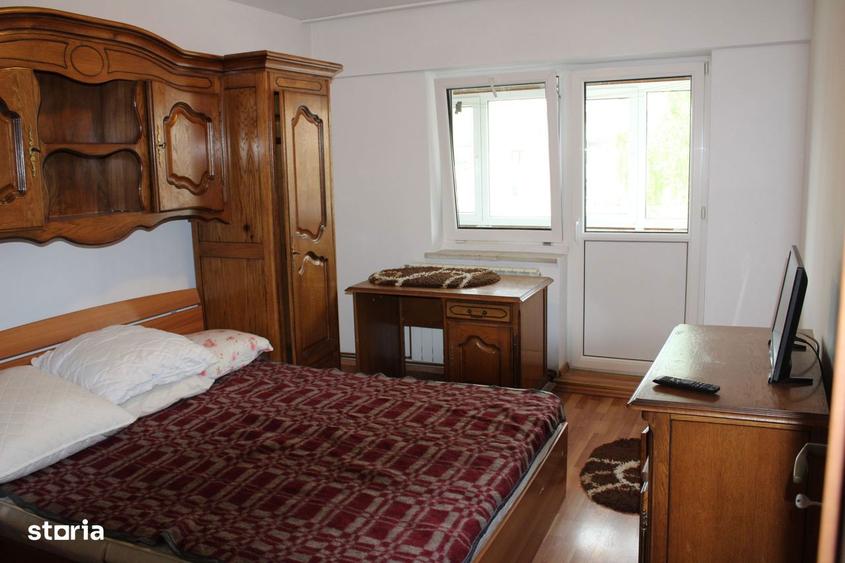 Apartament 3 camere, zona Tic-Tac - 1