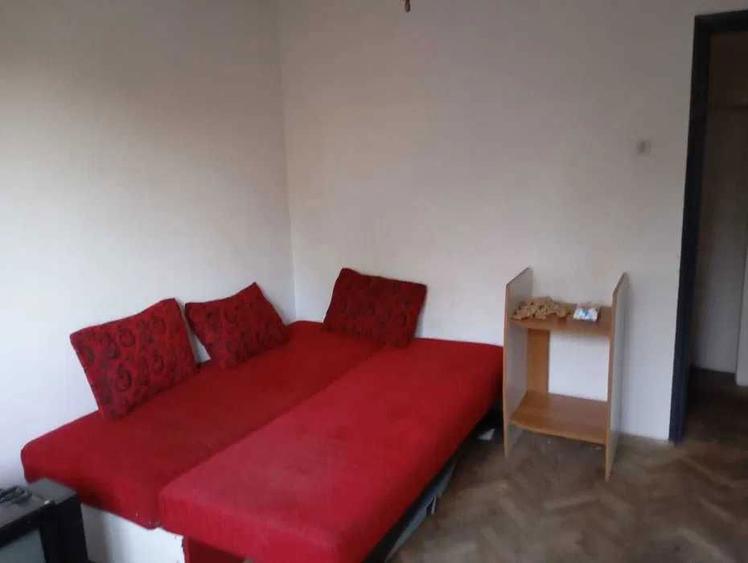 2 camere, Cameliei - 2