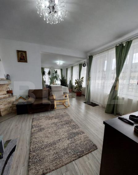 Casa/Spatiu Comercial, 620 mp, pe 3 nivele: demisol, parter, - 18