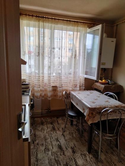 Apartament confort redus cu doua camere - 8