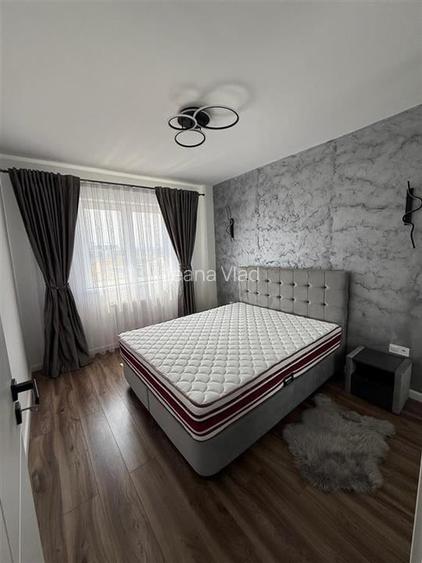 Apartament 2 camere decomandat balcon parcare zona Doamna Stanca