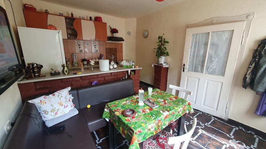 Casă cu 2 camere cu Teren 1199 Mp în Aradul Nou