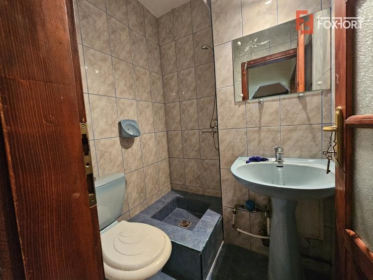 Apartament cu 3 camere, decomandat cu vedere pe 3 parti - zona Miorita - 4