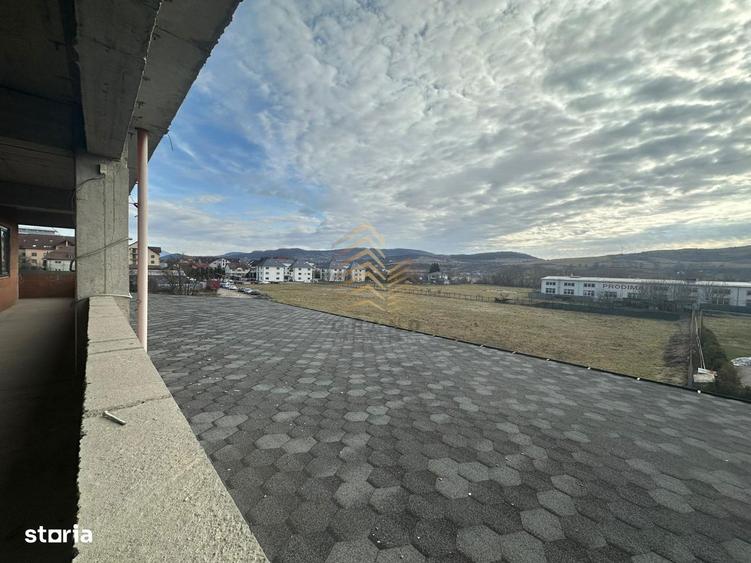 Spatiu Comercial | P + 2 | Spalatorie Auto | Birouri + 2 Nivele - 8