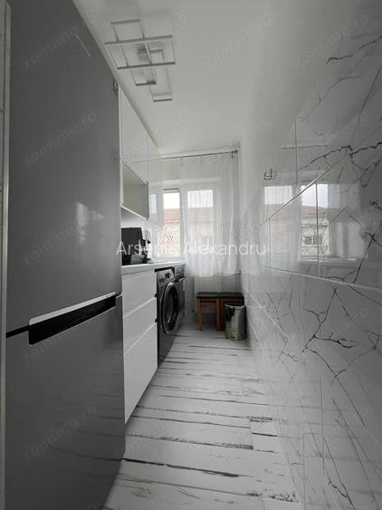 Apartament 3 camere, Complex Studentesc