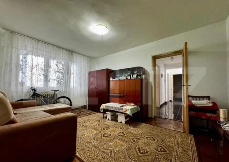 Apartament de vazare, cu 4 camere, 90 mp + balcoane, zona La - 1