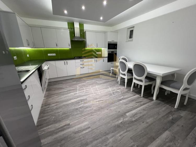 Casa cu finisaje moderne | Dambul Rotund | 6 camere - 6