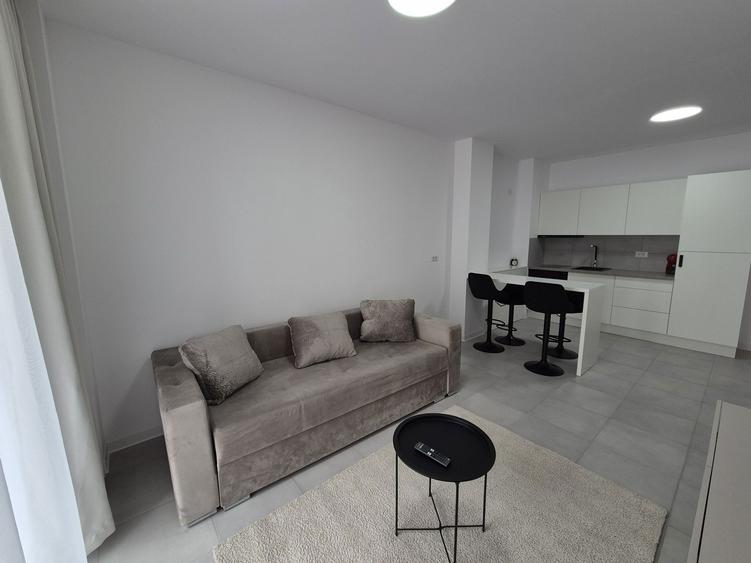 Proprietar inchiriez apartament 2 camere si parcare Campeador City - 3