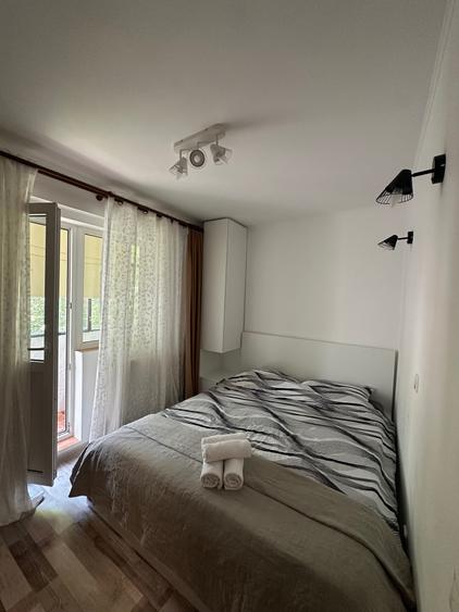 PROPRIETAR Inchiriez apartament 2 camere Zona Apusului, Militari, Sector 6 - 7