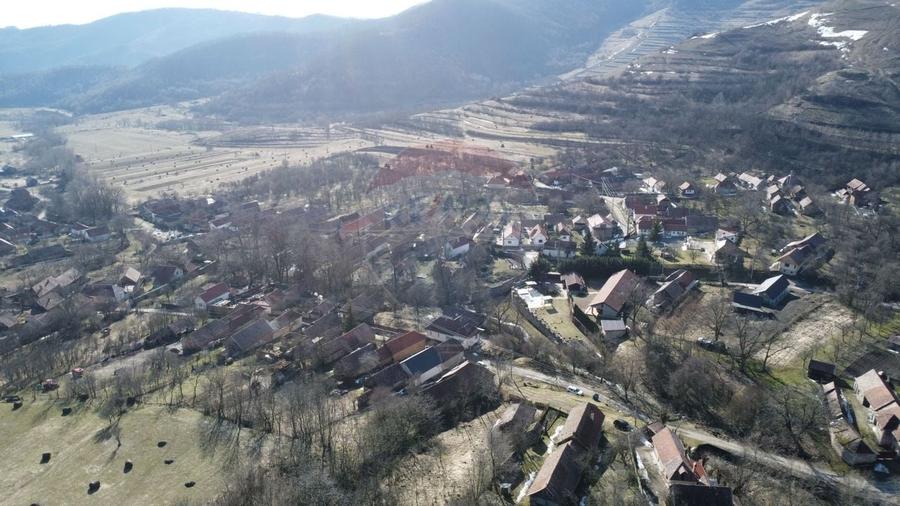 Casă din piatră la poalele Bedeleului – Izvoarele, Alba - 20