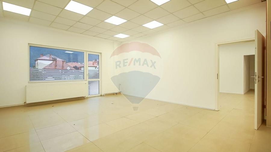 Spatii BIROURI - DE INCHIRIAT- CUZA | Posibilitate închiriere pe nivel - 9