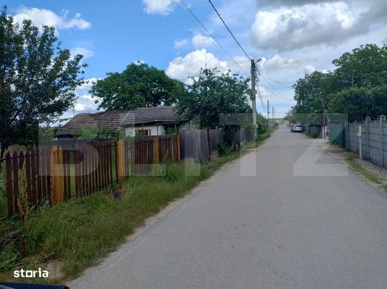Casă cu 2 camere cu Teren 1362 Mp în Malu Mare