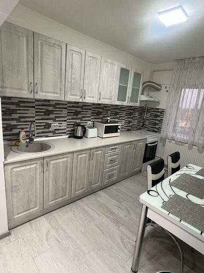 Apartament cu 2 camere decomandat în Tineretului